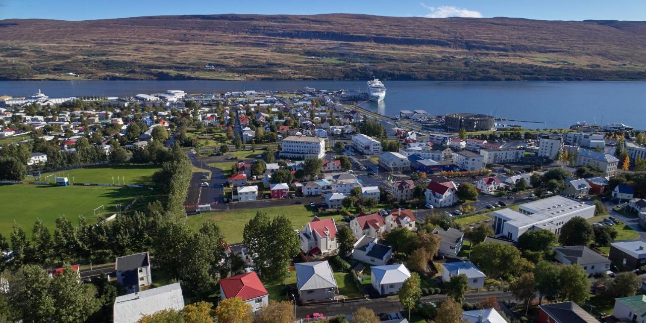 Hotel Akureyri Dynheimar Exterior photo